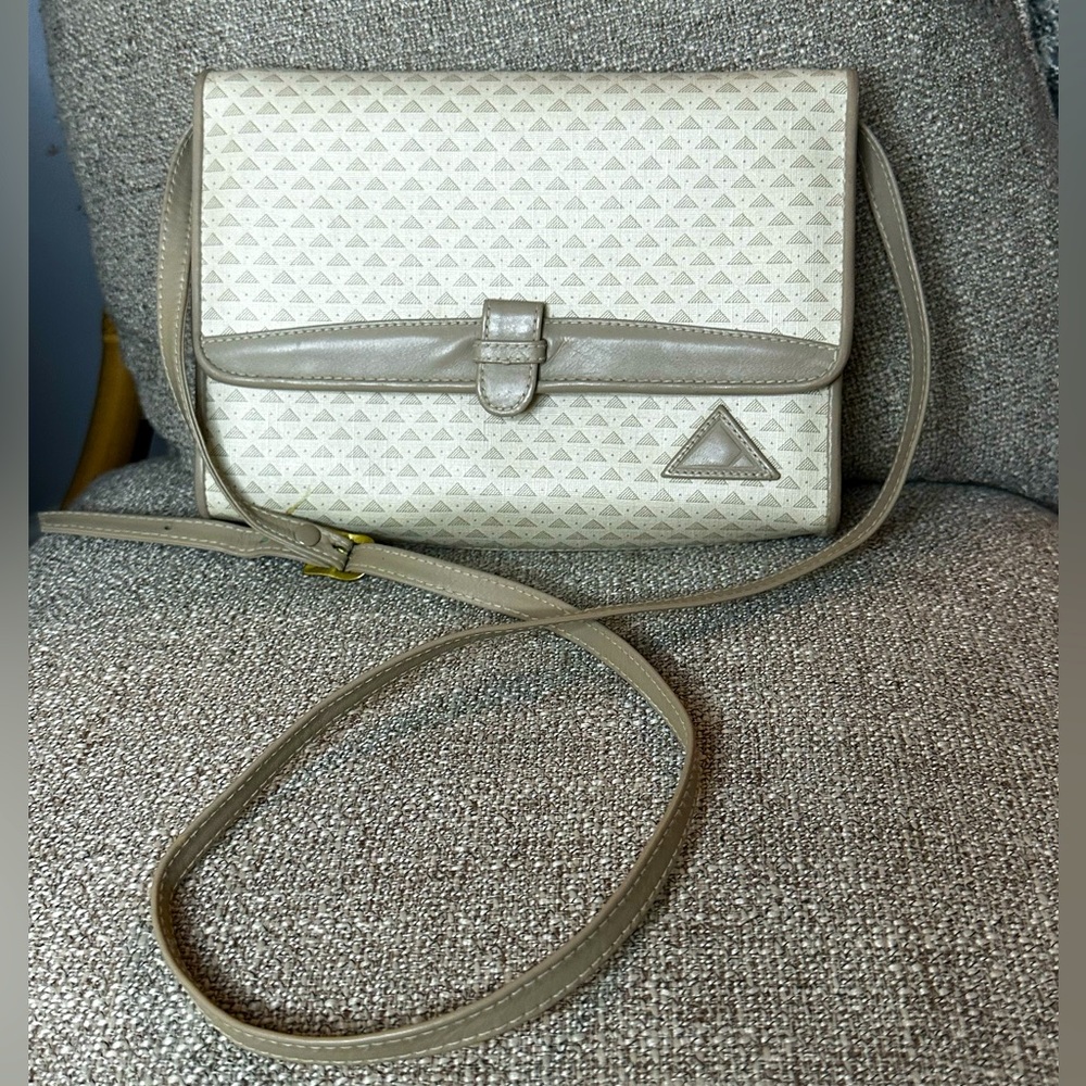 Vintage Liz Claiborne crossbody purse - canvas with leather trim